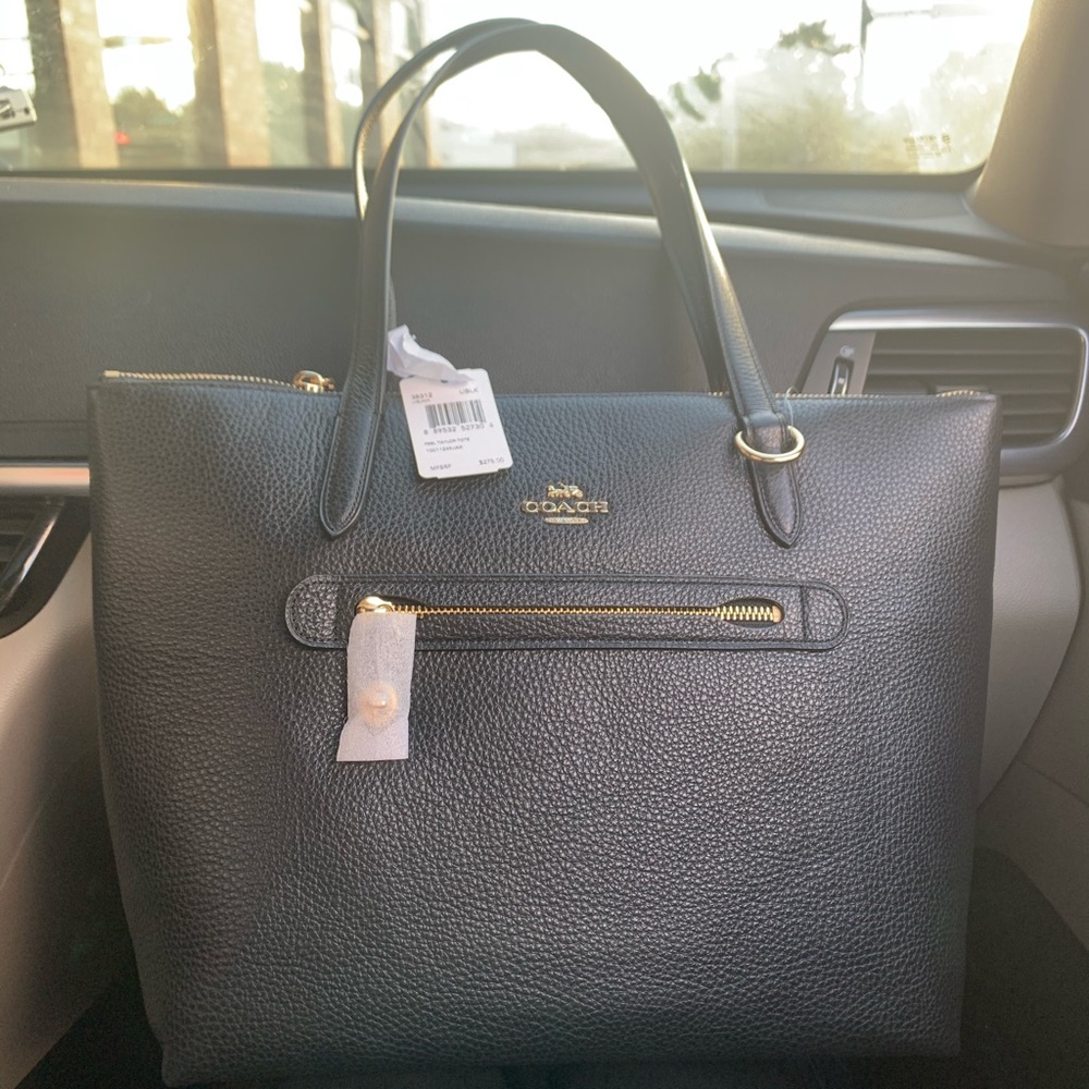 SOLD NWT Coach Purse (Authentic) MFSRP $275